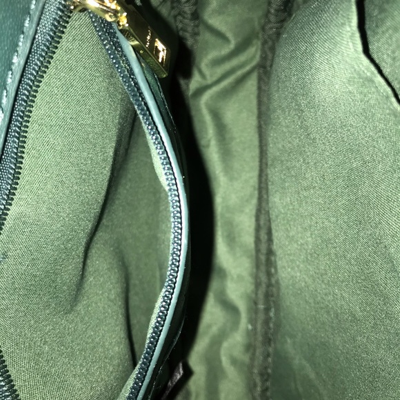 Bebe crossbody - Picture 8 of 10